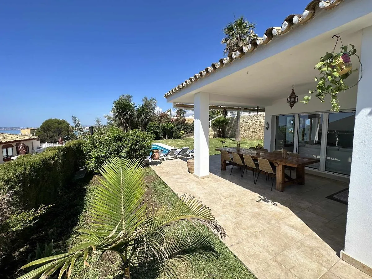 Villa Zebra Sea View Beach Across The Street Benalmadena 0*,  Spain